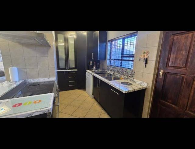 3 BEDROOM DUPLEX FOR SALE IN KLOPPERPARK